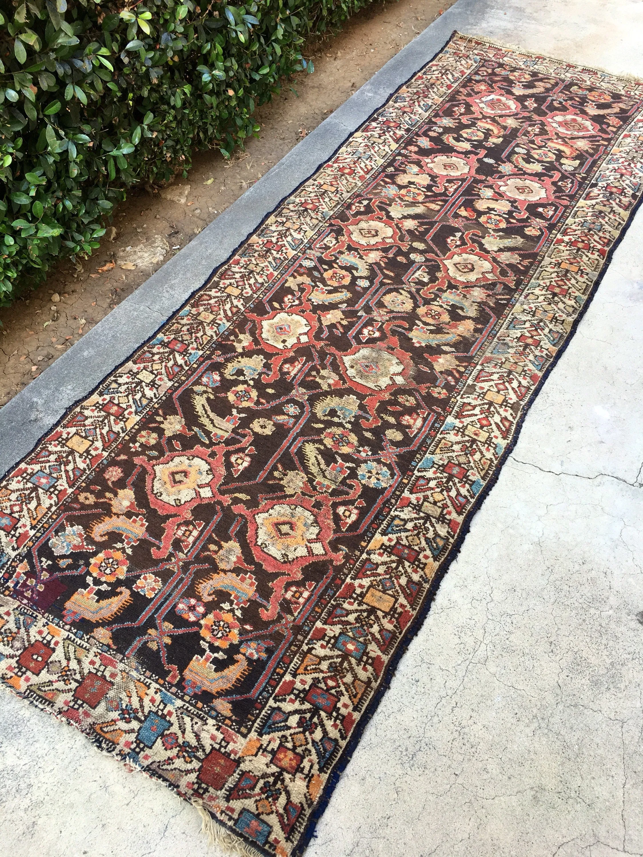 3'2" x 9'2" Antique Bakhtiari Runner