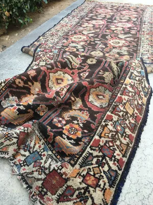 3'2" x 9'2" Antique Bakhtiari Runner