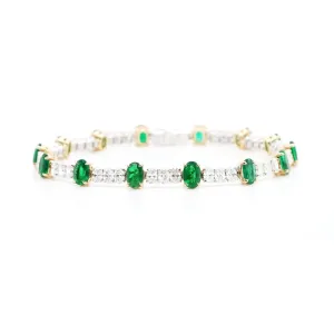 5.01 cts Emerald with Diamond Bracelet