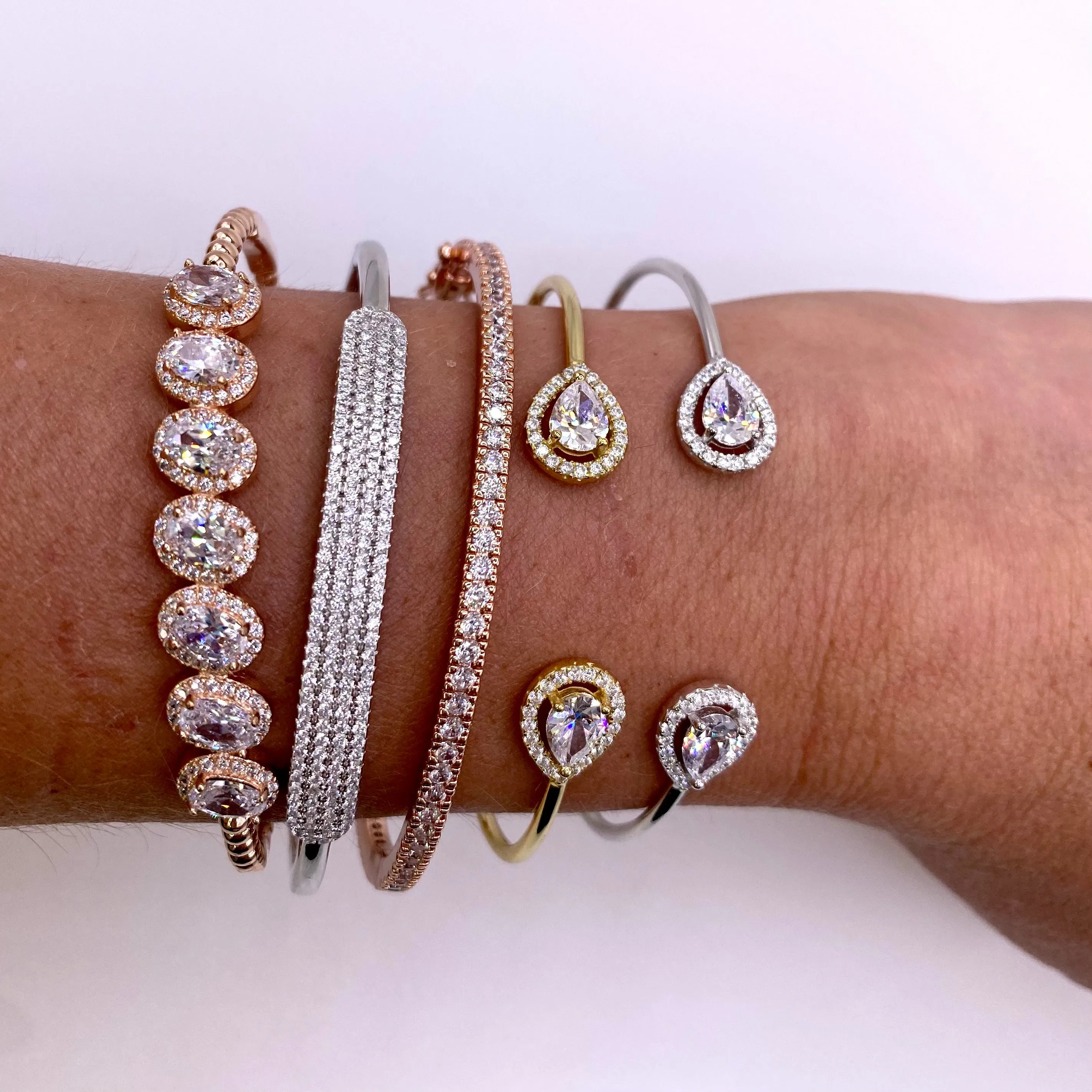 Classic Clear Bangle Bracelet