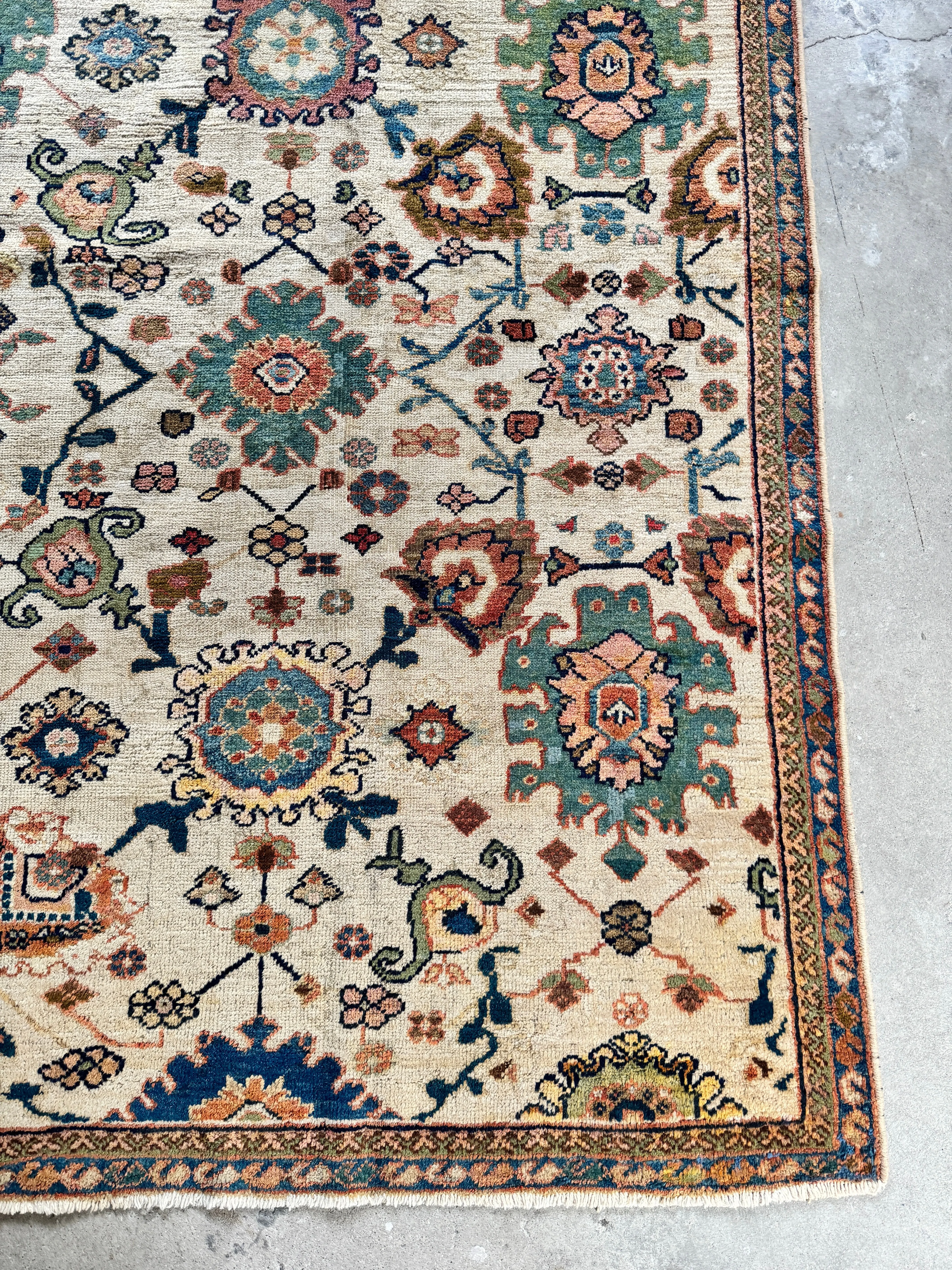 Large Antique Persian Ivory Rug / 7'9 x 10'1 Persian Mahal Rug #4023