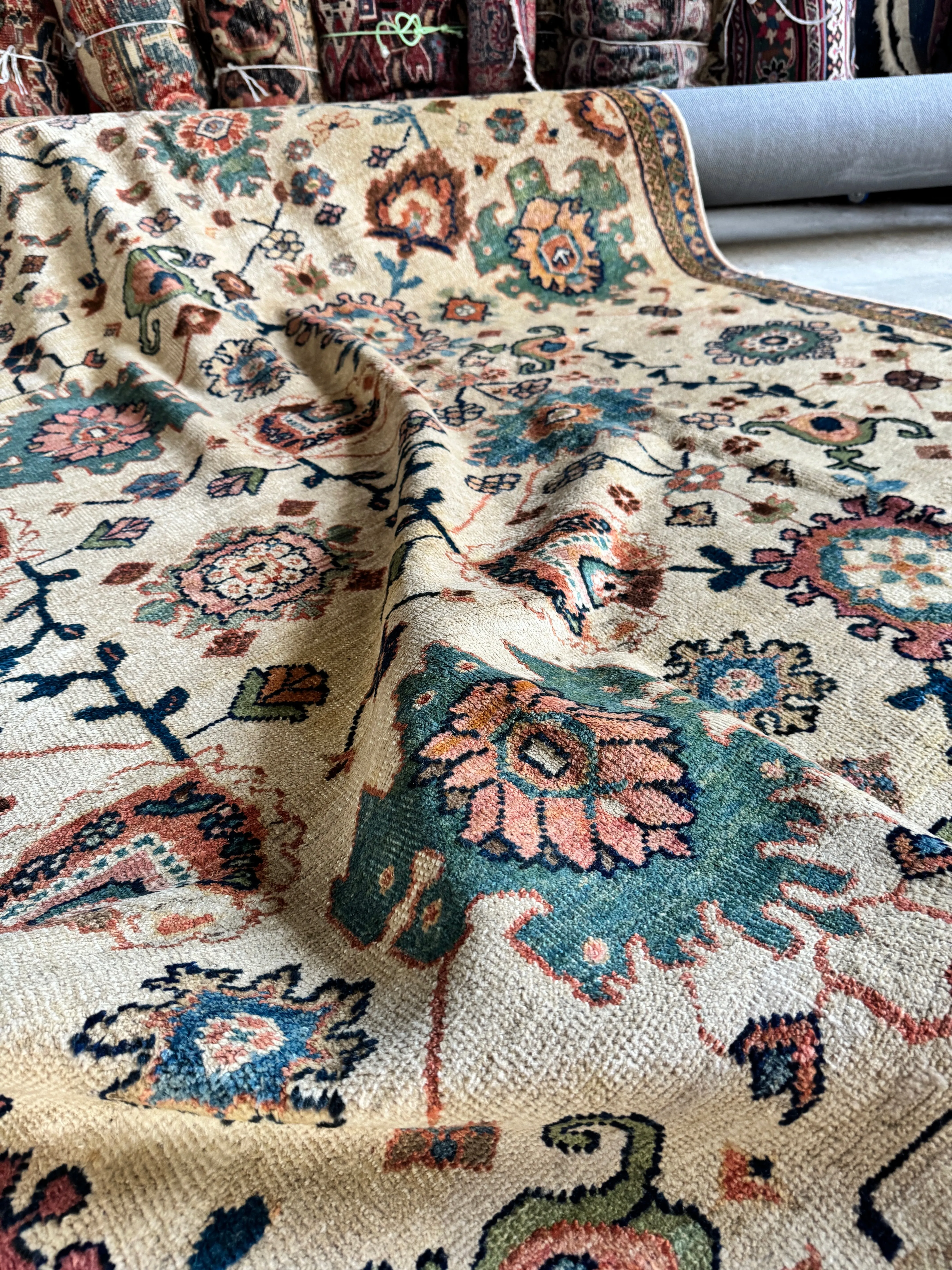 Large Antique Persian Ivory Rug / 7'9 x 10'1 Persian Mahal Rug #4023