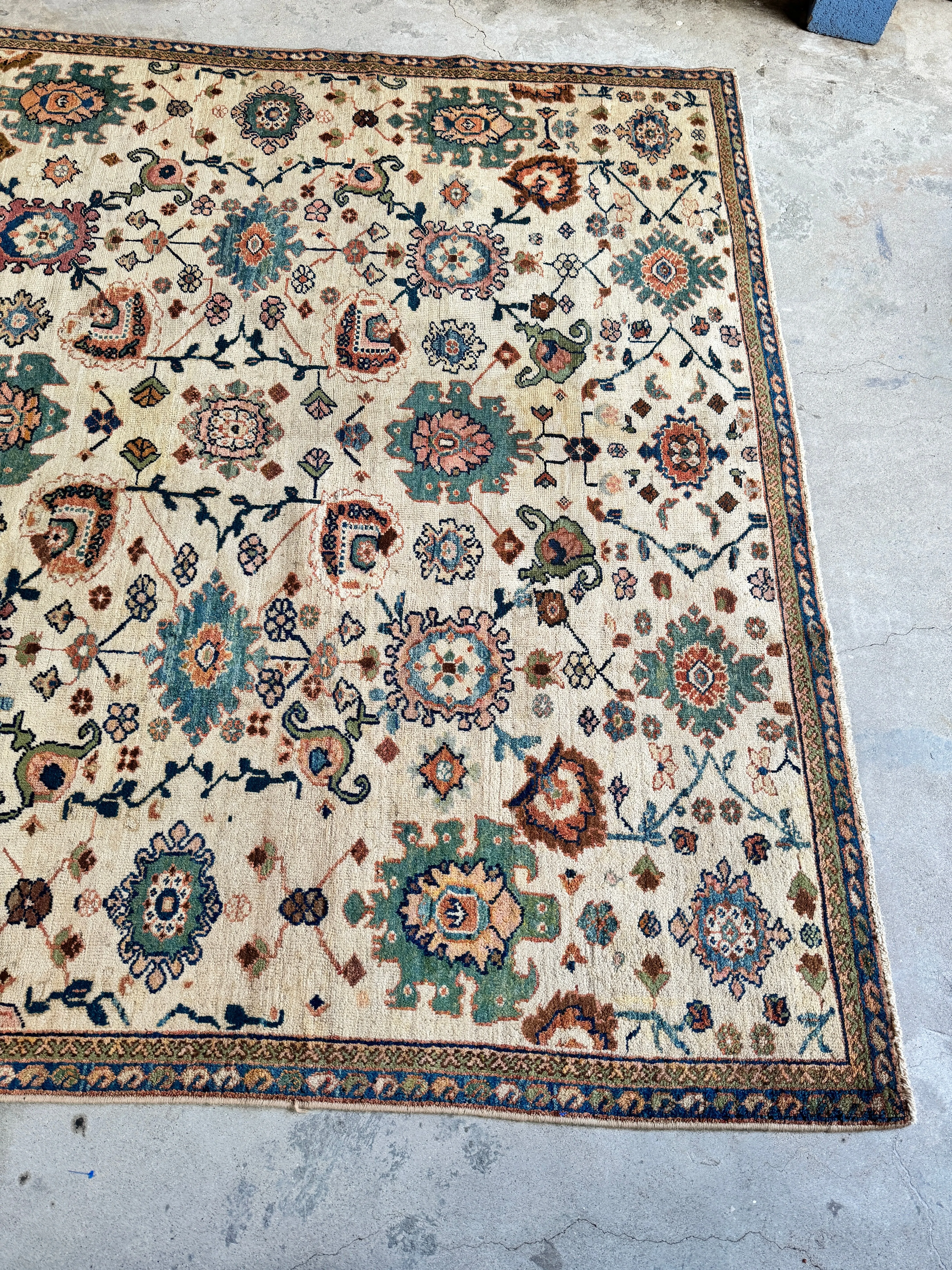 Large Antique Persian Ivory Rug / 7'9 x 10'1 Persian Mahal Rug #4023