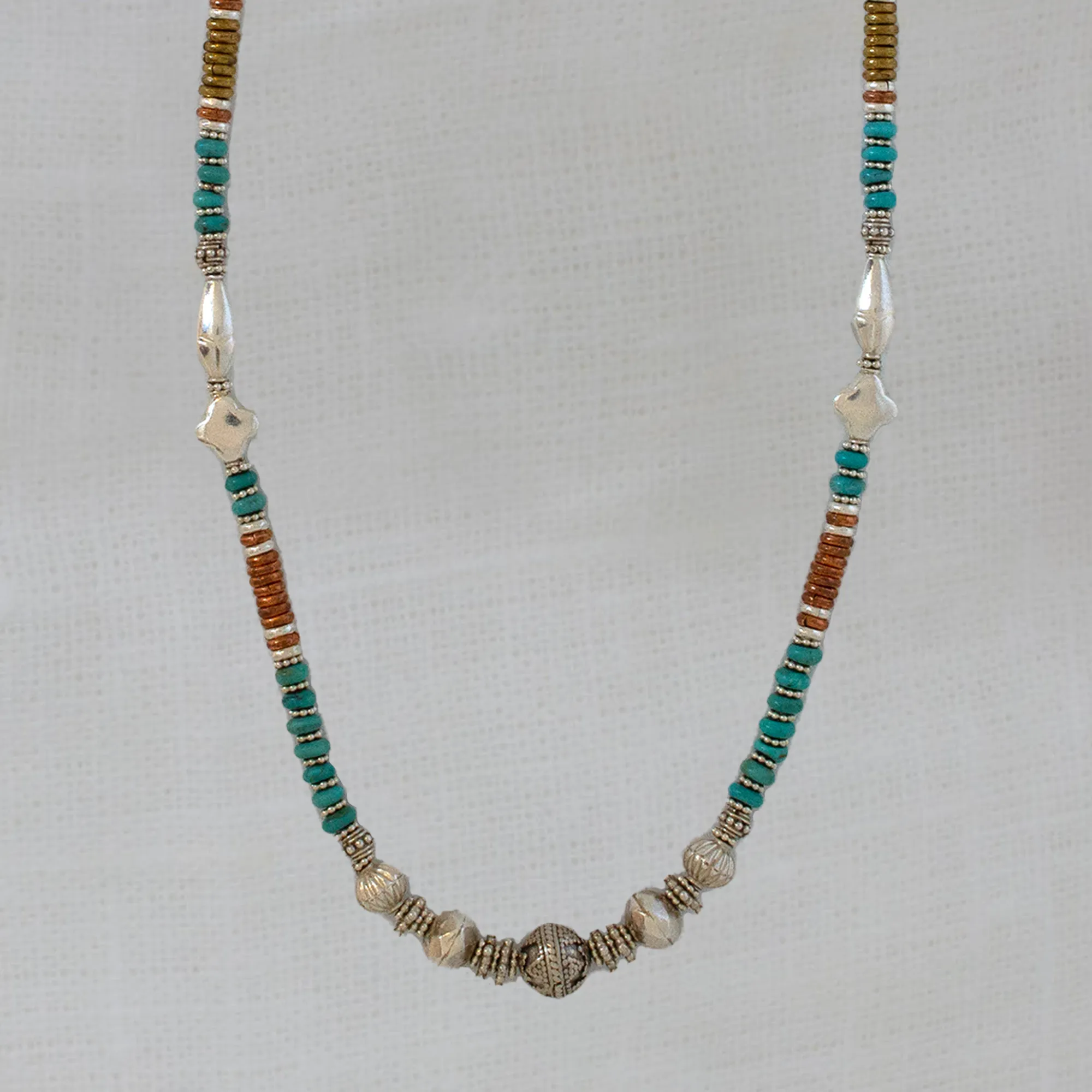 Mixed Metals and Gemstone Feature Bead Necklace