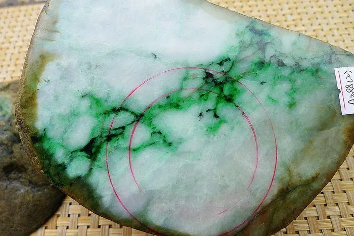 Natural Jade Rough Jadeite Raw 3.45kg