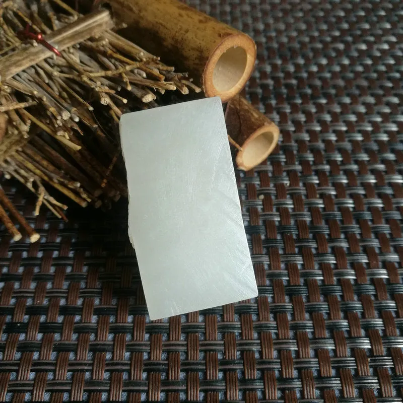 Natural Kunlun Jade Rough Nephrite Raw (35g,4.3X2.2X1.2cm)