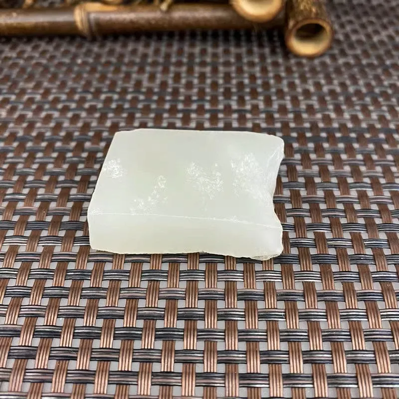 Natural Kunlun Jade Rough Nephrite Raw (36g,3.6X2.6X1.2cm)