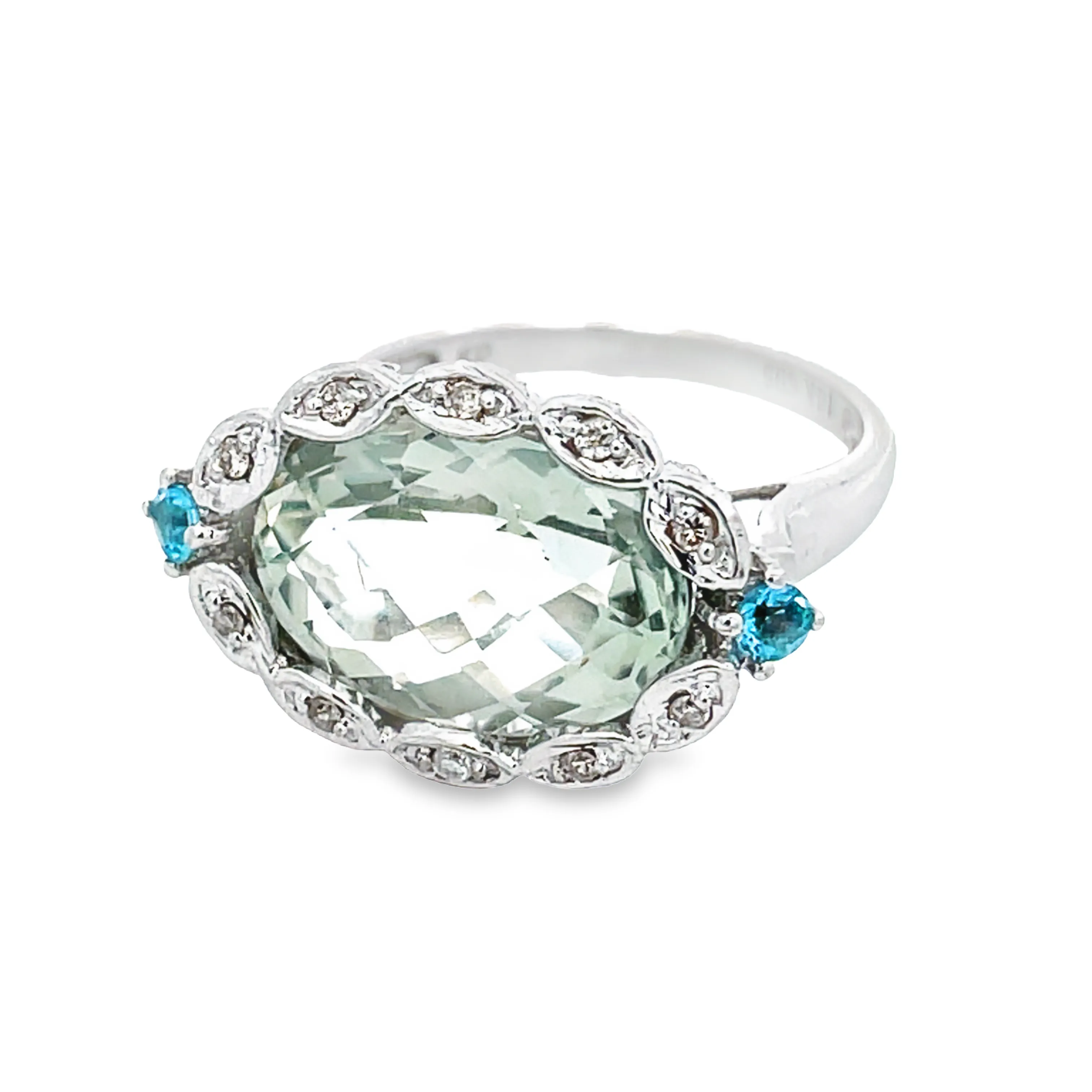 Oval Shape Peridot & Diamond Ring