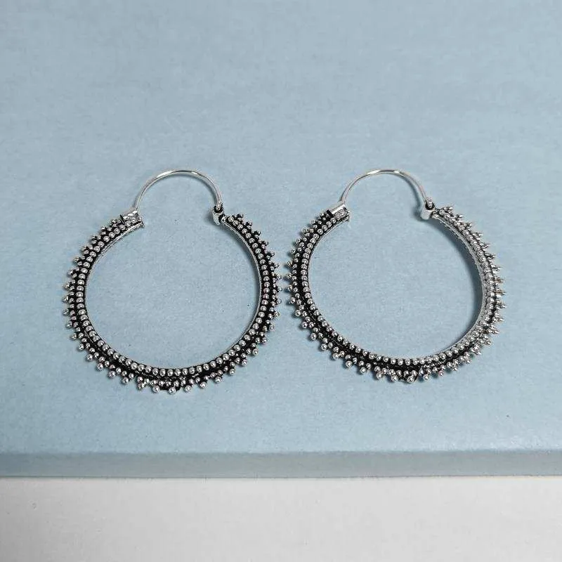 Oxidised Silver Splended Round Filigree Hoop
