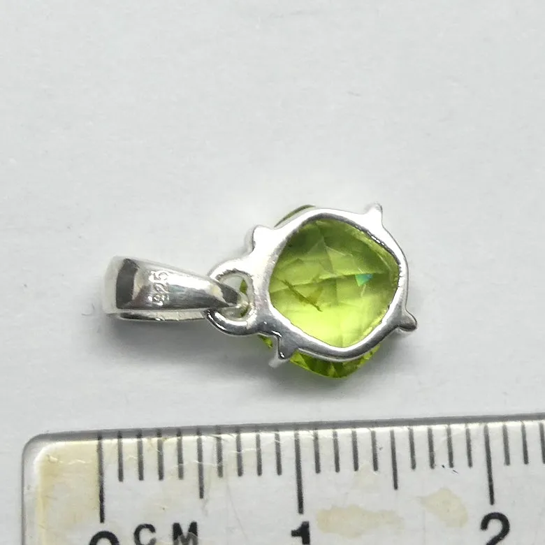 Pendant, Dainty Faceted Diamond, 925 Sterling Silver, r3