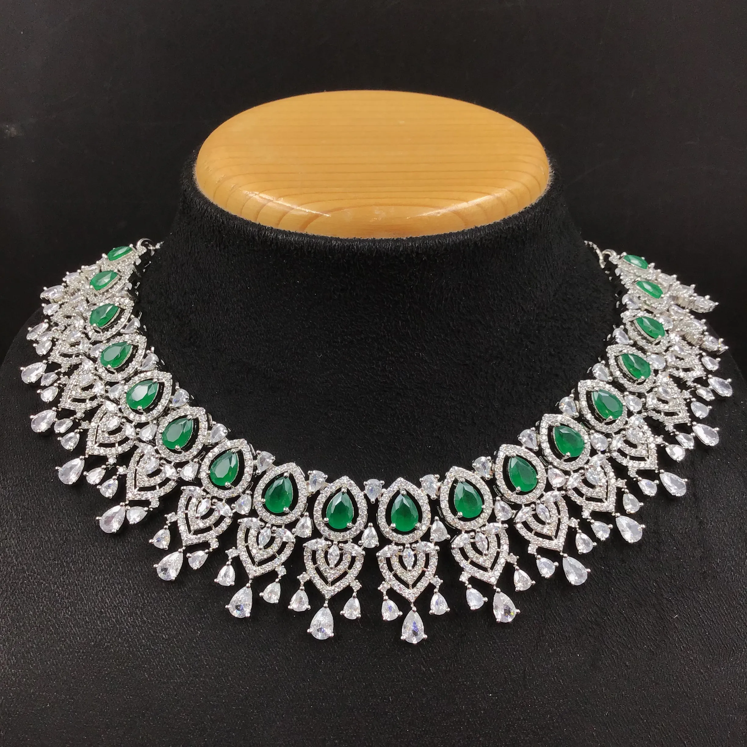Round Neck Zircon/AD Necklace Set 3166-11