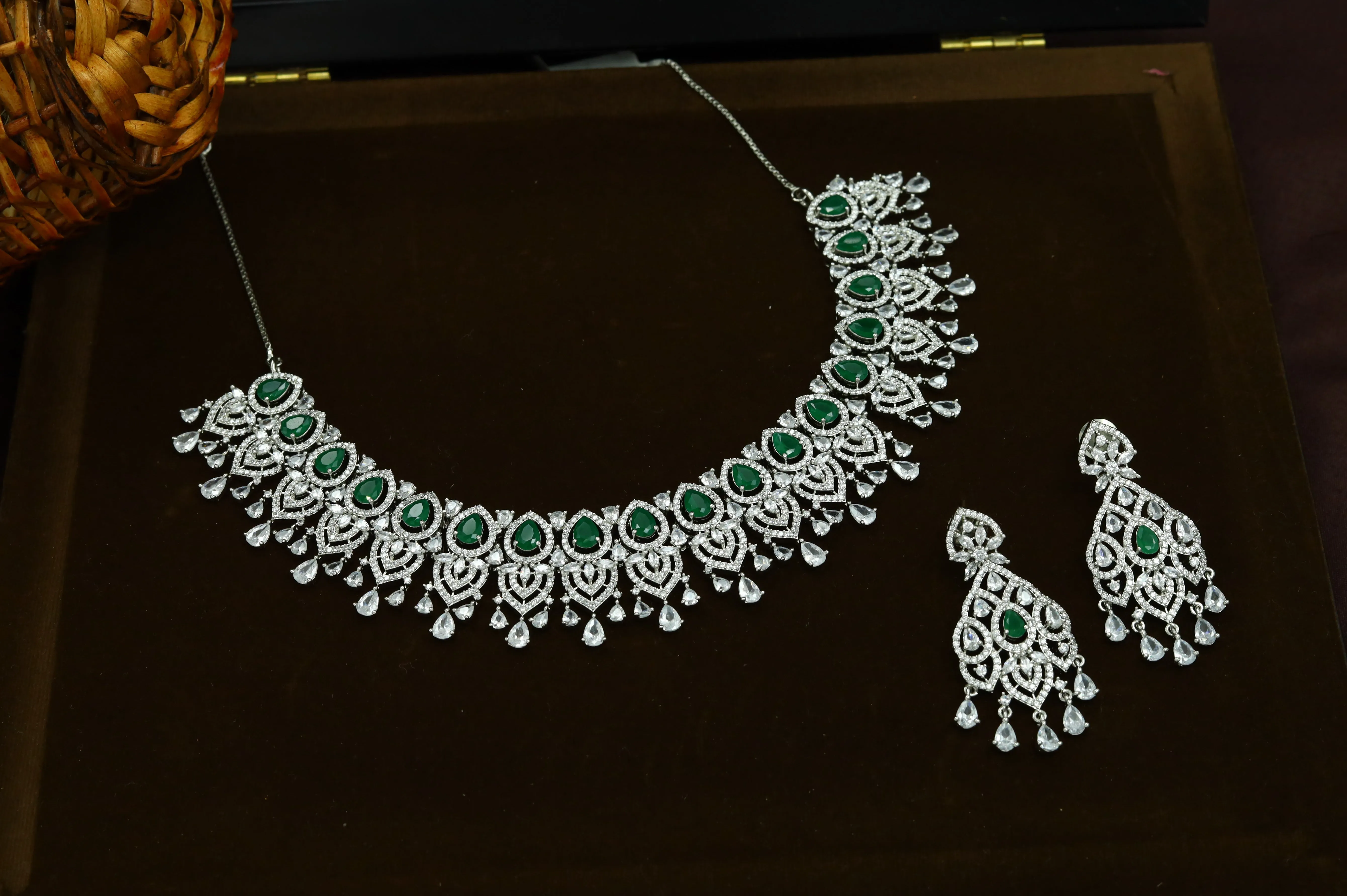 Round Neck Zircon/AD Necklace Set 3166-11