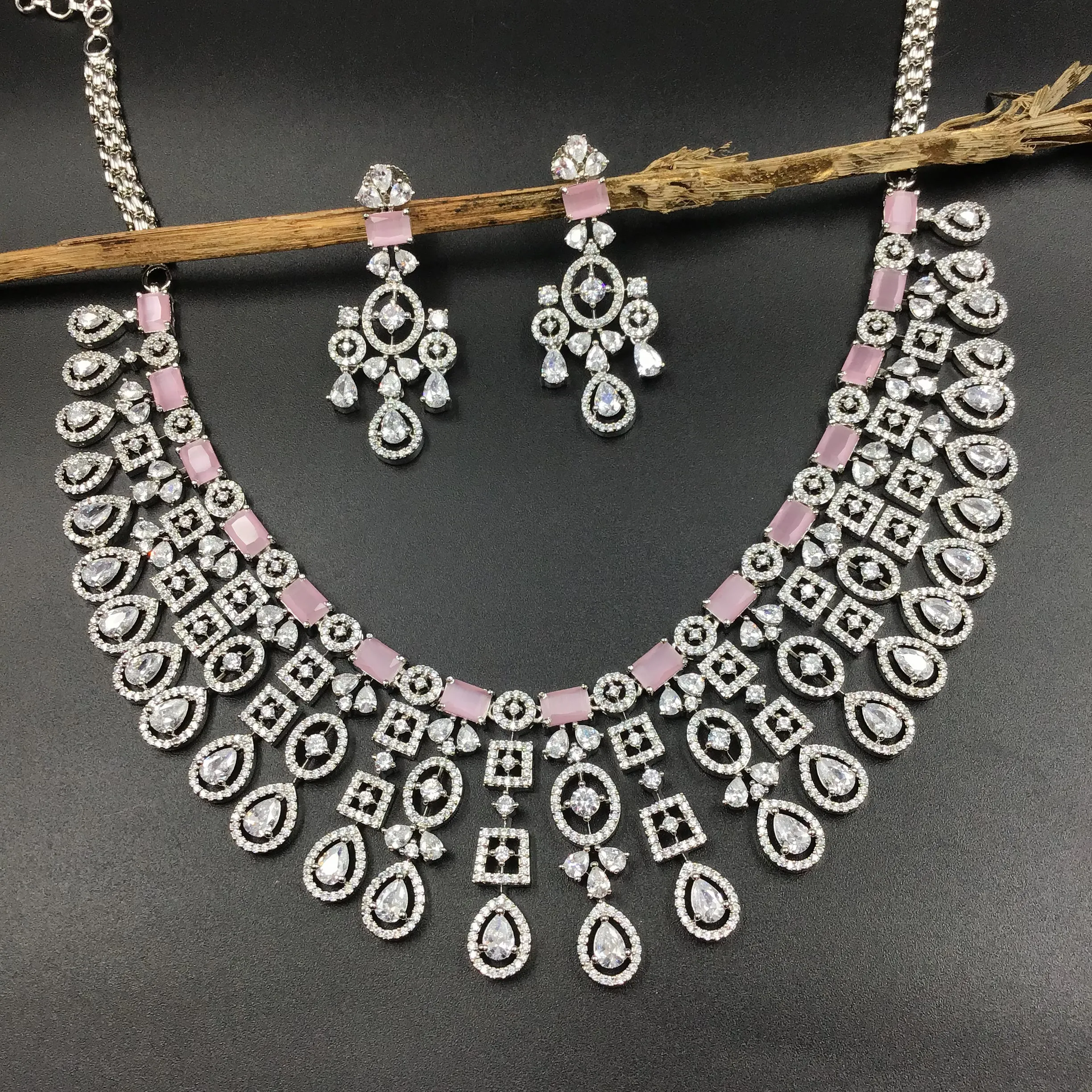 Round Neck Zircon/AD Necklace Set 6017-68