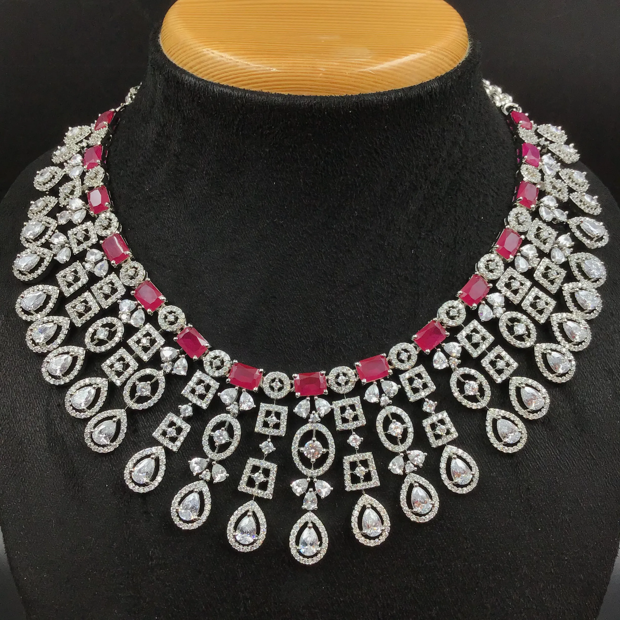 Round Neck Zircon/AD Necklace Set 6017-68