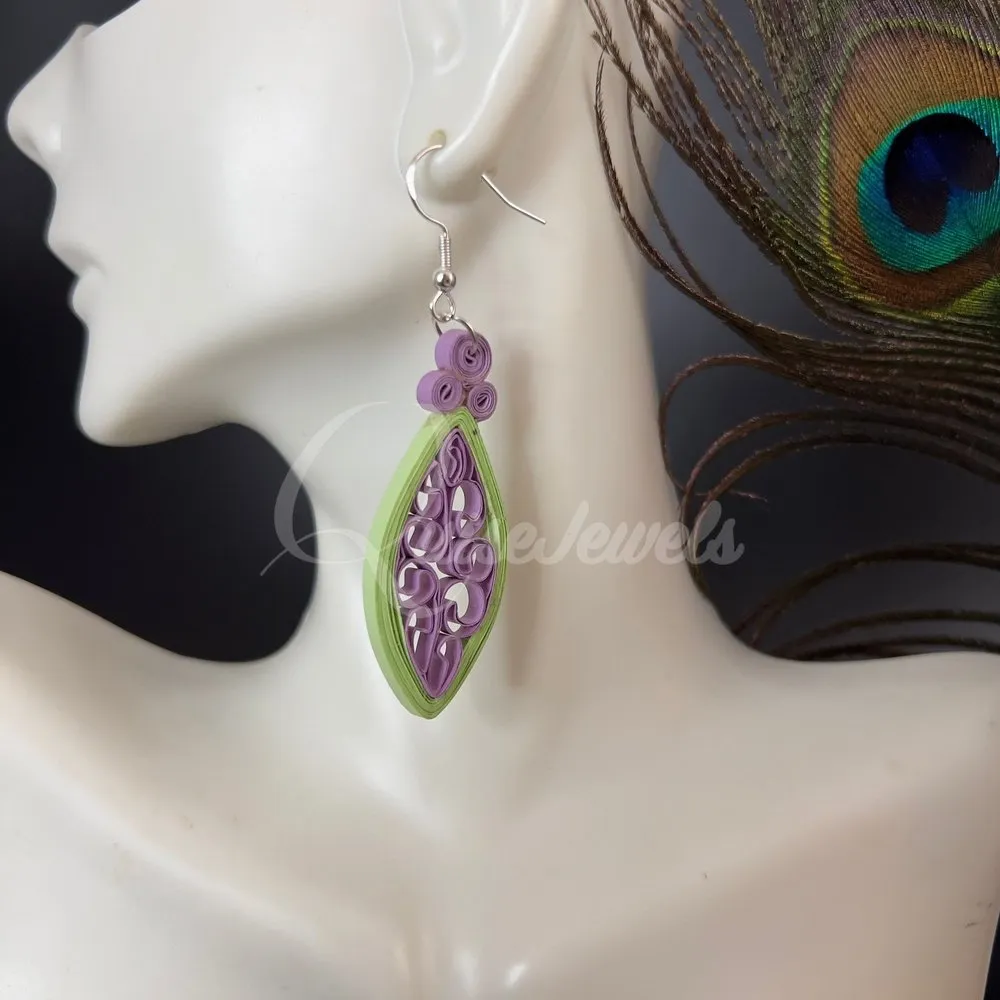 Solid Small Marquee Quilling Earrings