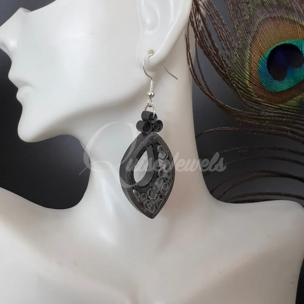 Solid Small Marquee Quilling Earrings