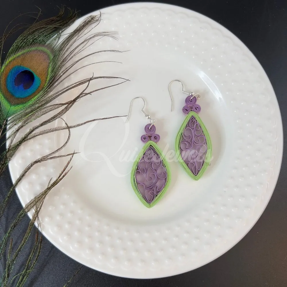 Solid Small Marquee Quilling Earrings